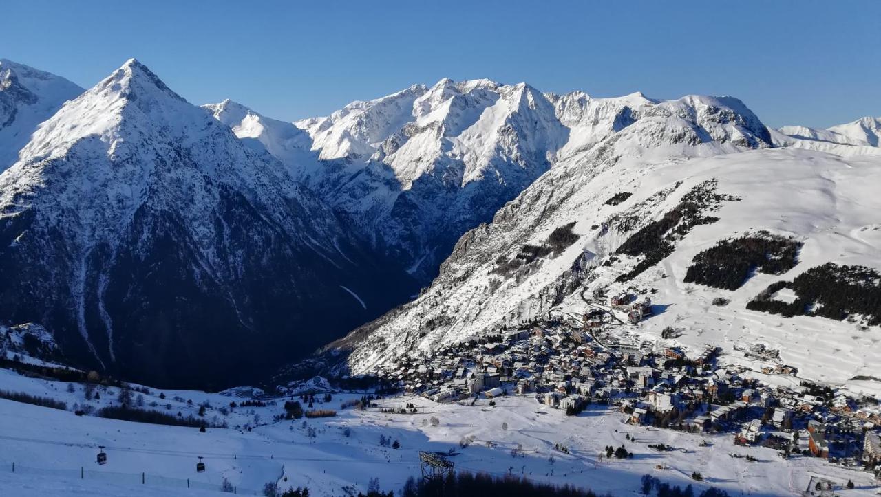 Апартаменты T2 Meuble Tourisme 3 Etoiles, Pied Des Pistes-Parking Prive Avec Balcon Et Superbe Vue Ле дез Альп Экстерьер фото
